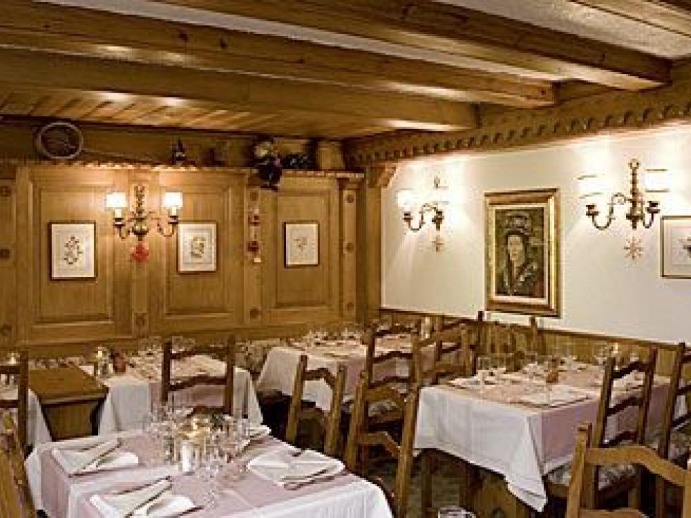 restaurant-hotel-helvetia-saal-zermatt-matterhorn.jpg