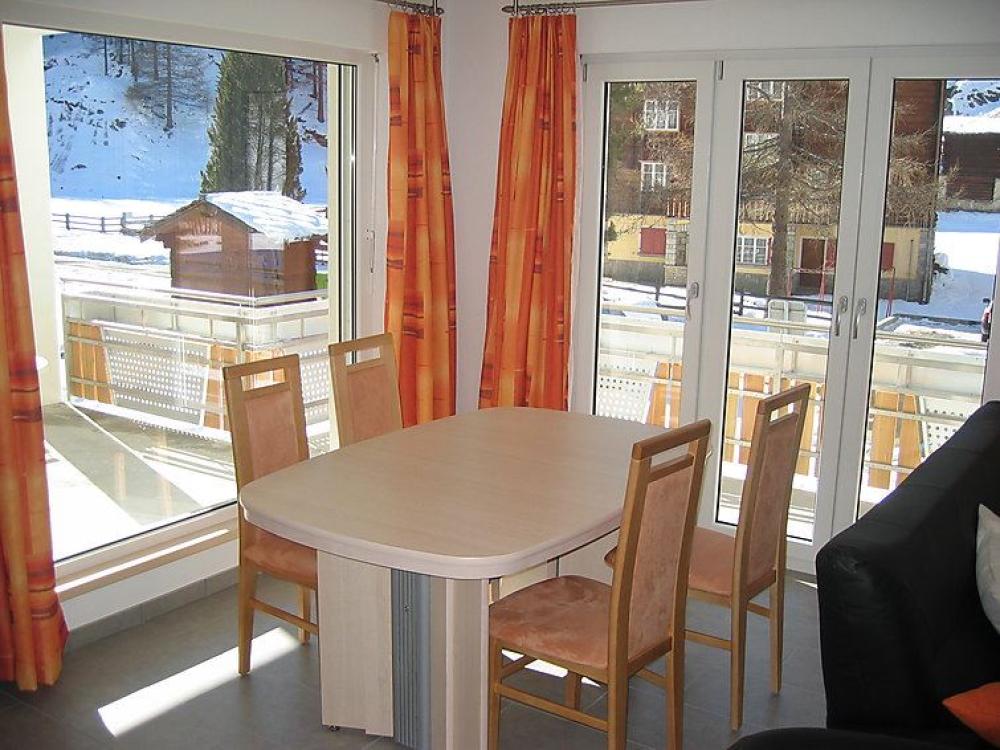 Lägenhet för upp till 4 personer med 3 rum på Haus Alpenstern, Wohnung Distel - Saas-Grund