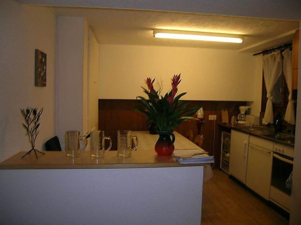 Här erbjuds en 4-rums-lägenhet med 3 rum på Haus Schliechten - Saas-Fee