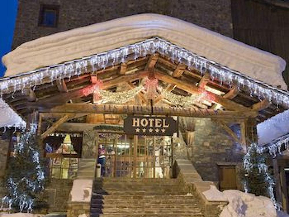 Hôtel Les Suites du Montana